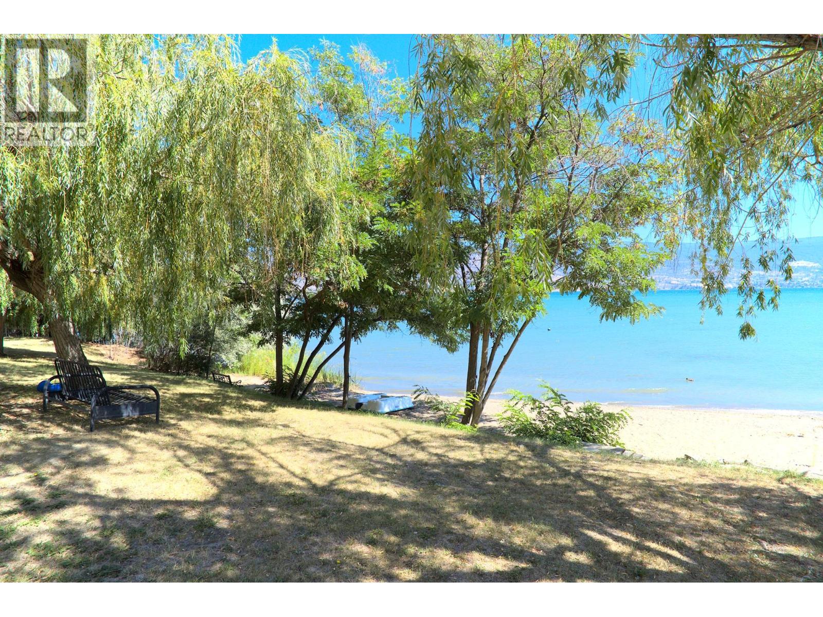 17001 Lakeshore Drive N, Summerland