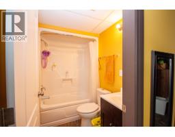 5002 50 Avenue, Pouce Coupe, BC V0C2C0 Photo 13