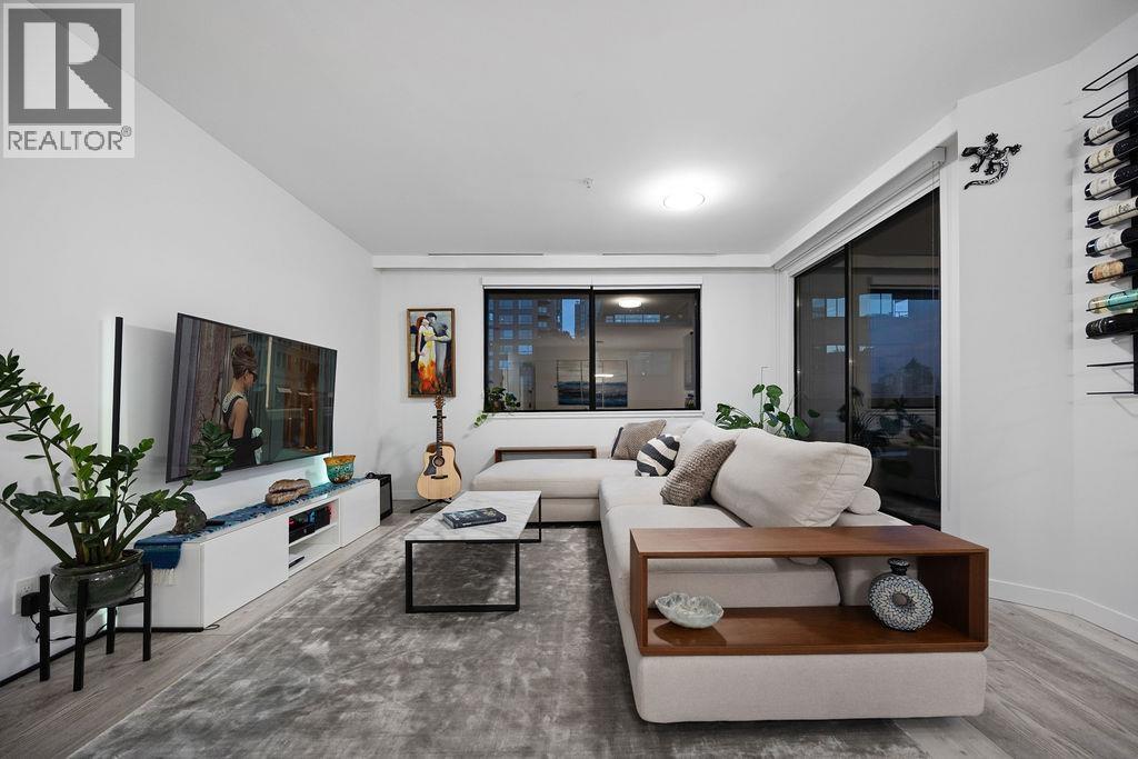 2 Bed, 2 Bath Condo for Sale in Vancouver – 1007 1177 HORNBY STREET, Vancouver – MLS# R3114637 - Image 14
