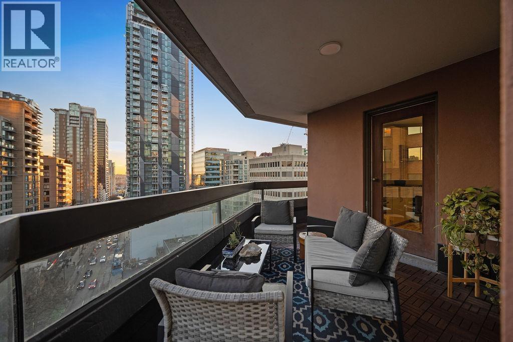 2 Bed, 2 Bath Condo for Sale in Vancouver – 1007 1177 HORNBY STREET, Vancouver – MLS# R3114637 - Image 21