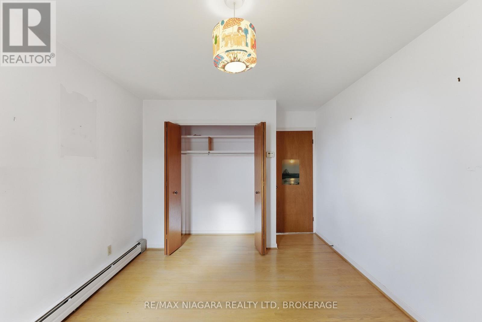 61 MELROSE DRIVE - 19