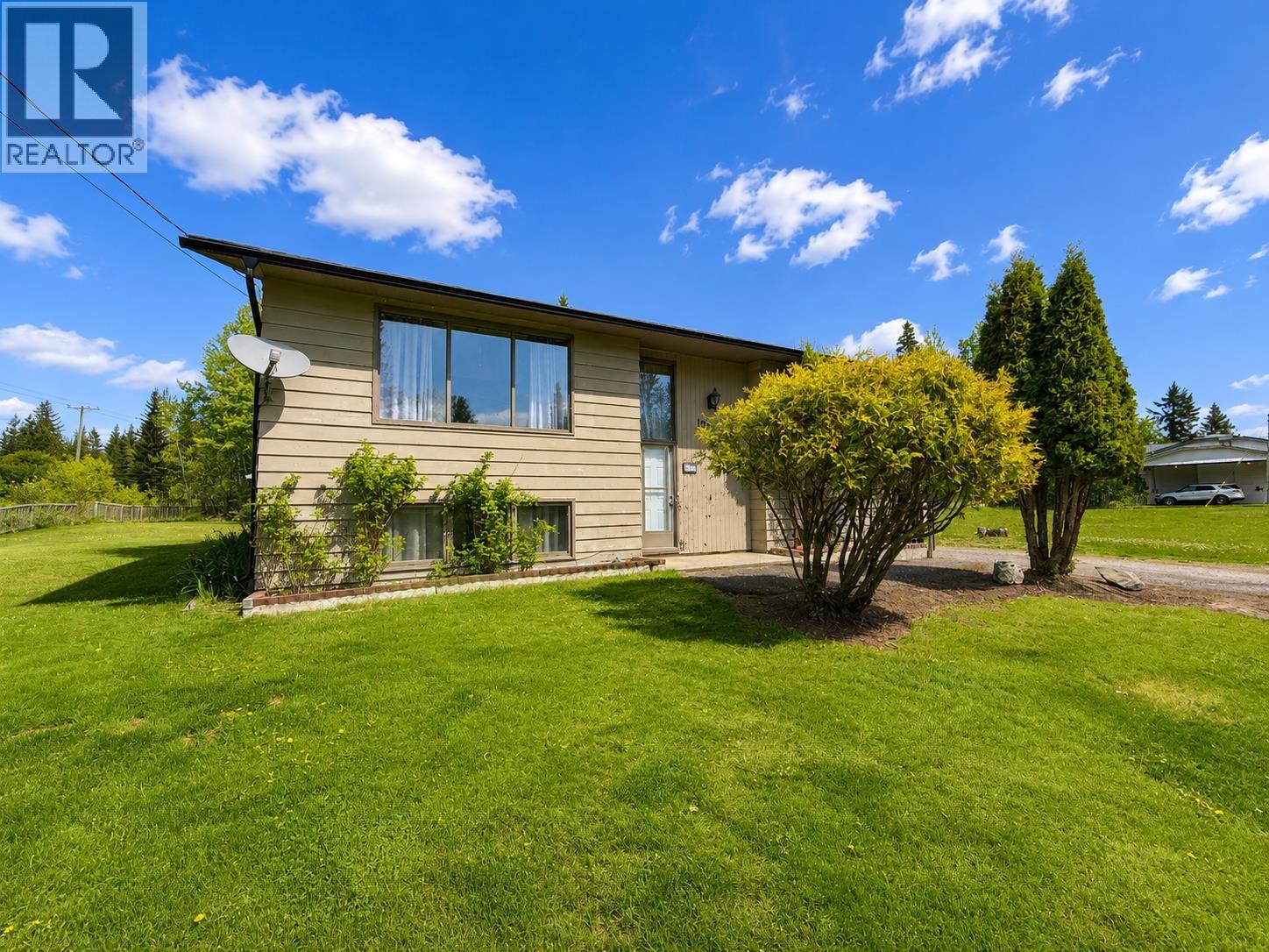 192 WOLFE ROAD - 2