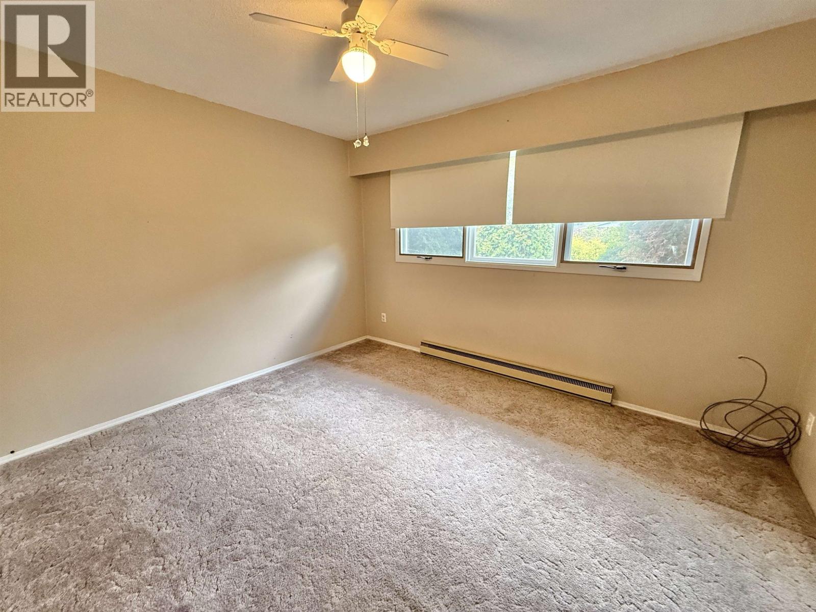192 WOLFE ROAD - 24