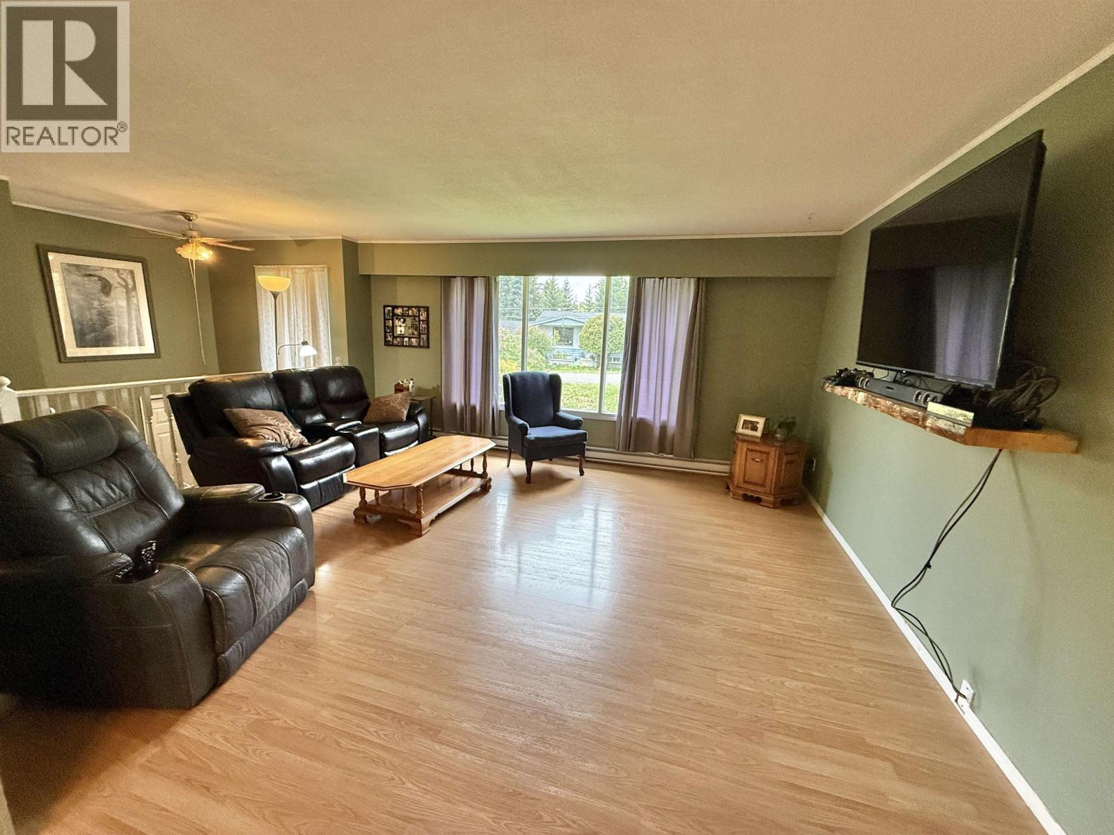 192 WOLFE ROAD - 6