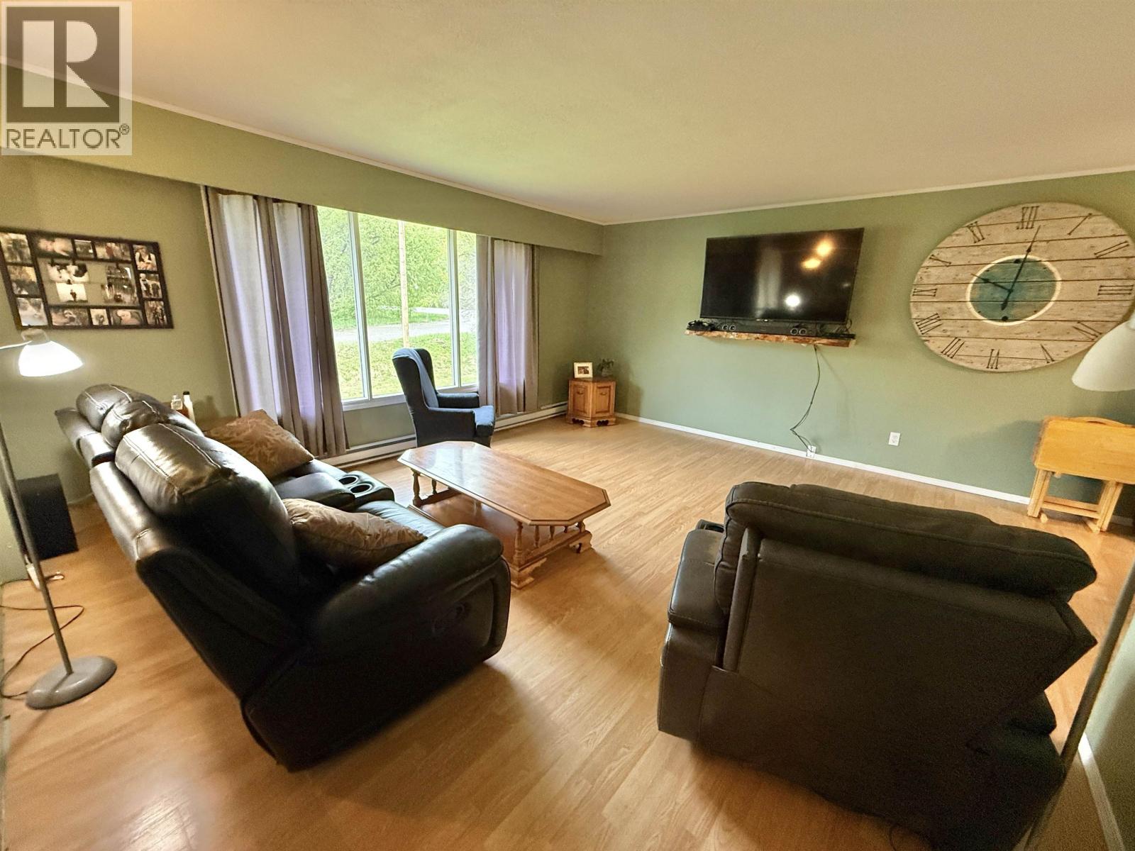 192 WOLFE ROAD - 7