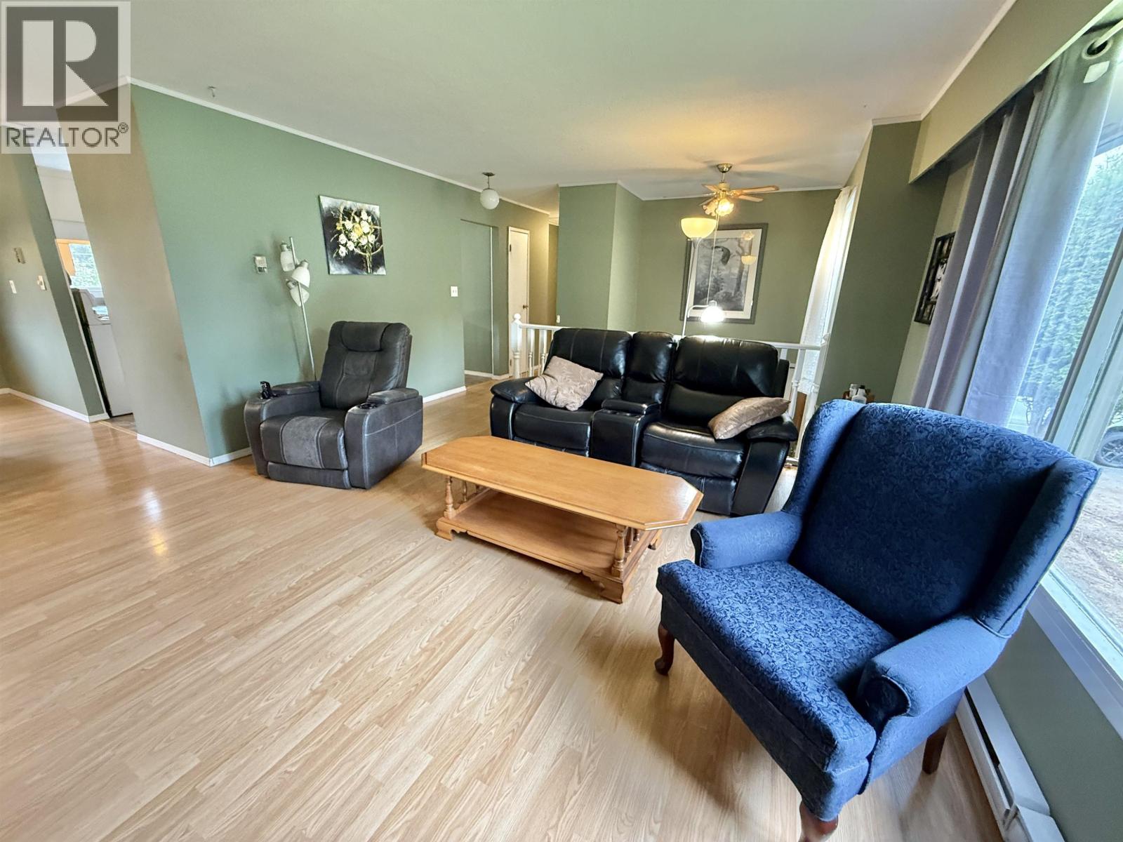192 WOLFE ROAD - 8
