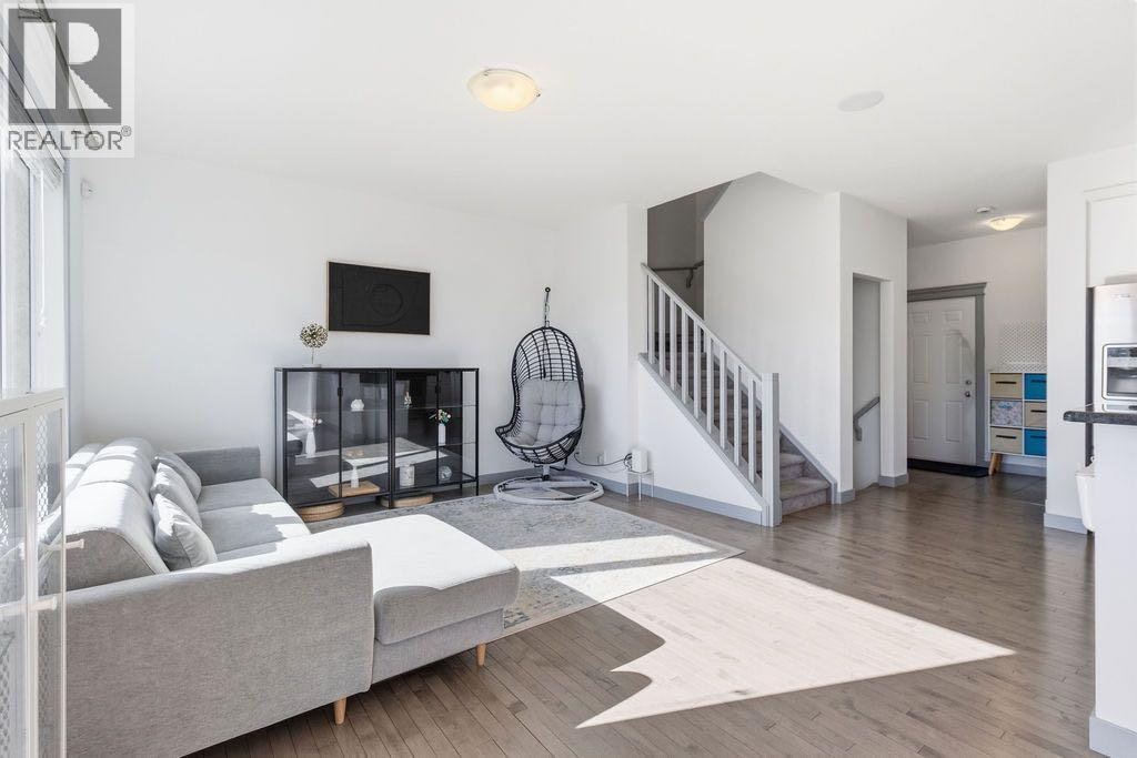 11 Evanscrest Way NW - 16