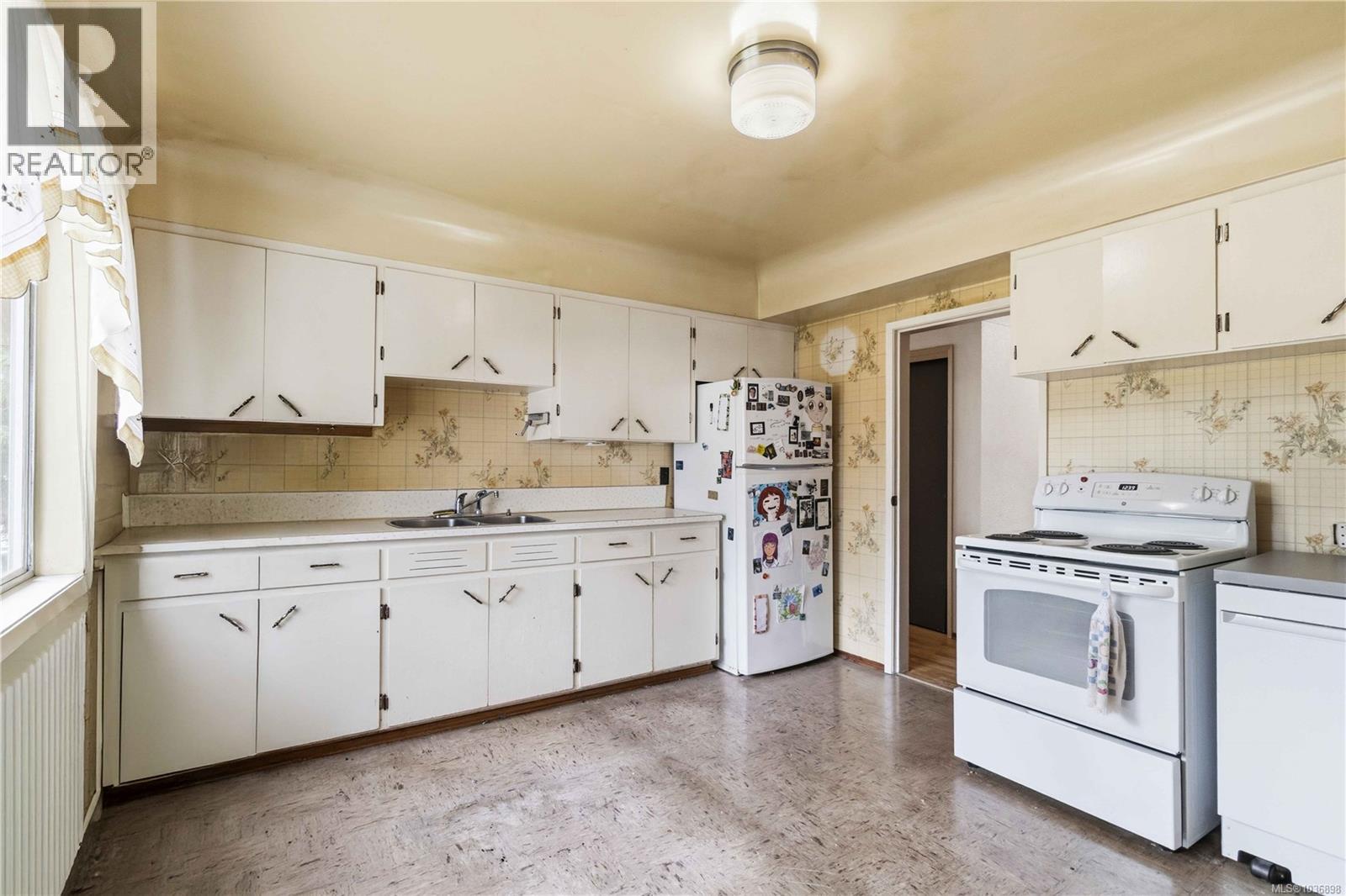 993 McCallum Rd - 6
