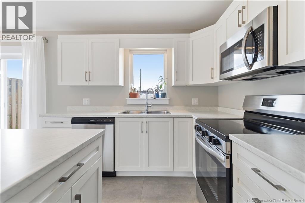 222 Cadieux Street - 8