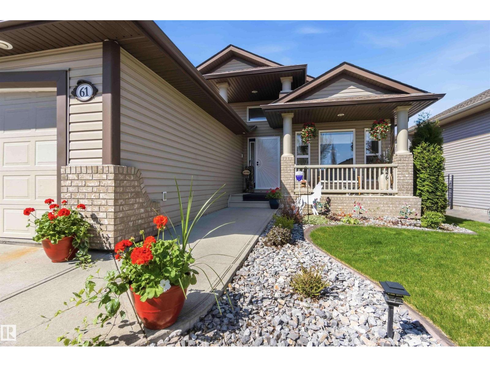 61 Linkside Blvd - Image 2