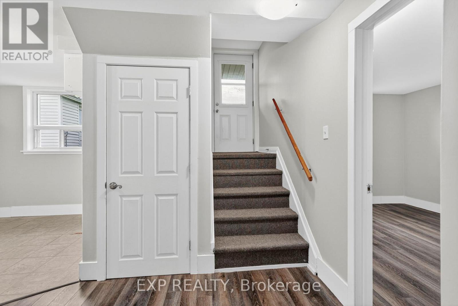 1210-1212 BEDFORD STREET - 21
