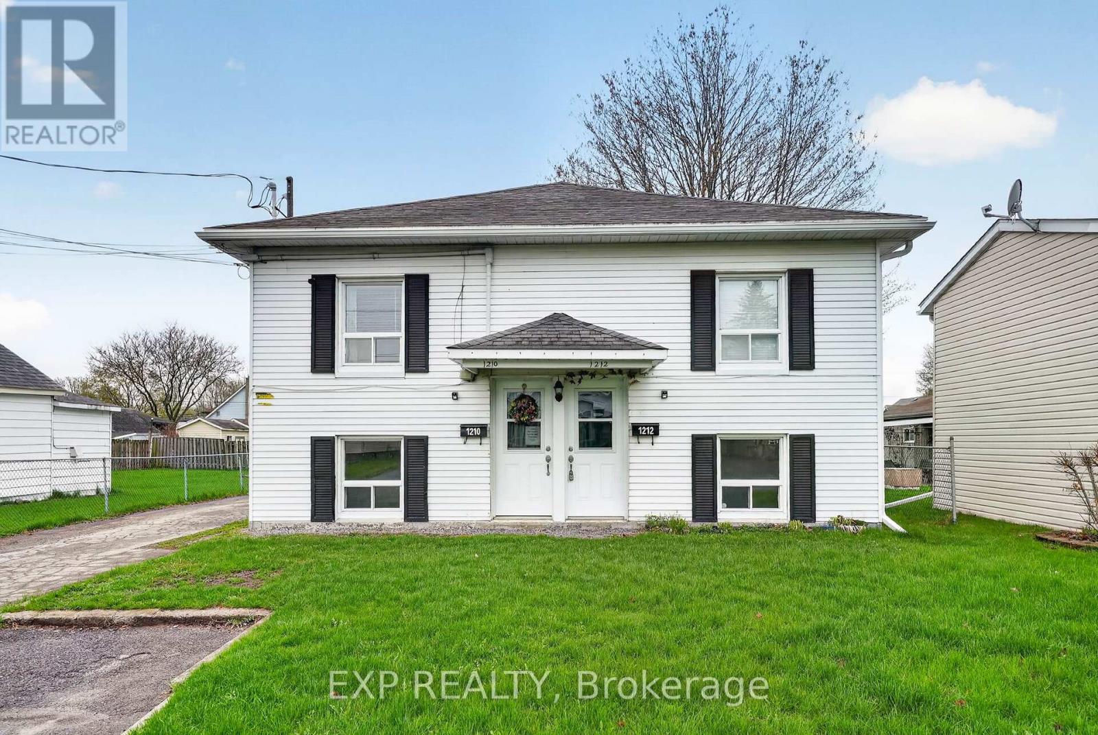 1210-1212 BEDFORD STREET - 23