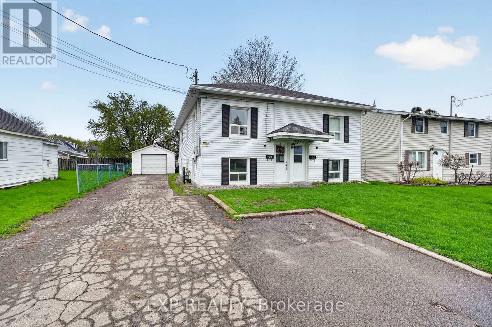 1210-1212 BEDFORD STREET - 24