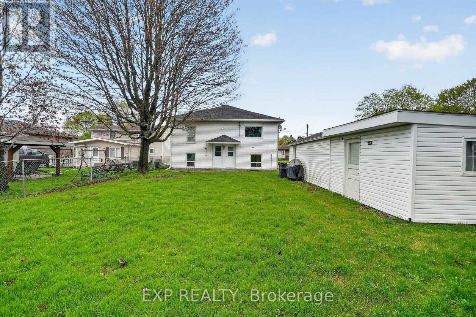 1210-1212 BEDFORD STREET - 28