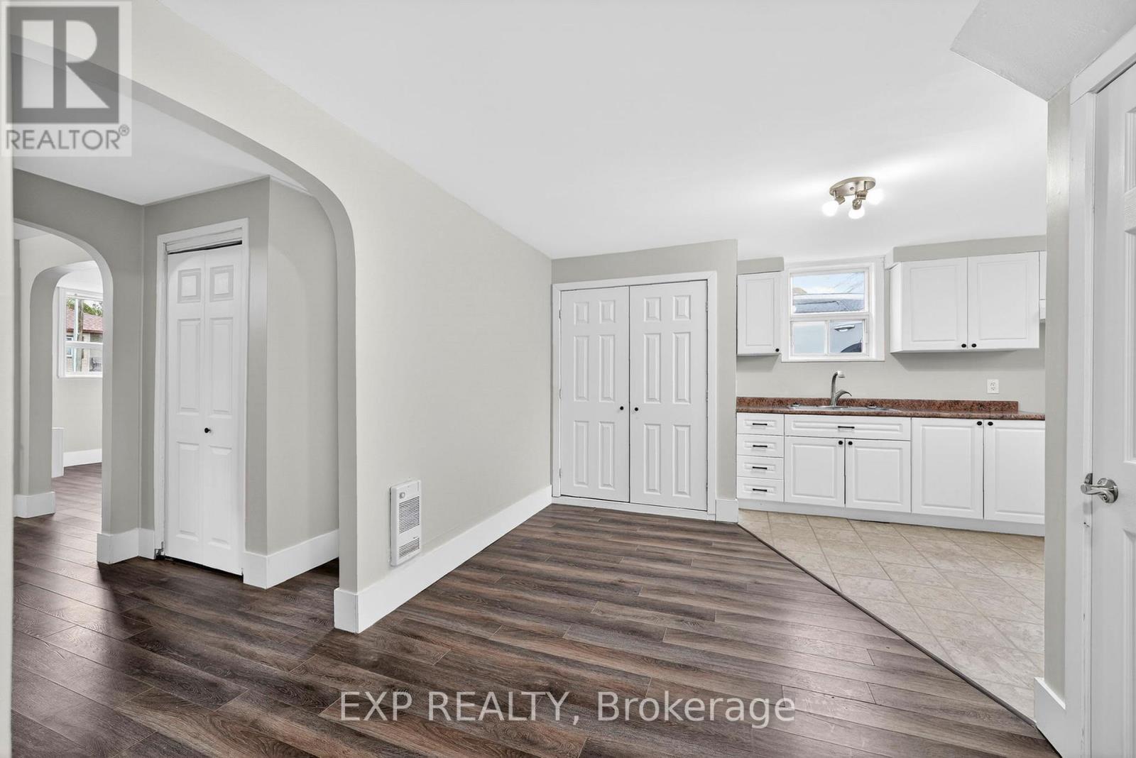 1210-1212 BEDFORD STREET - 7