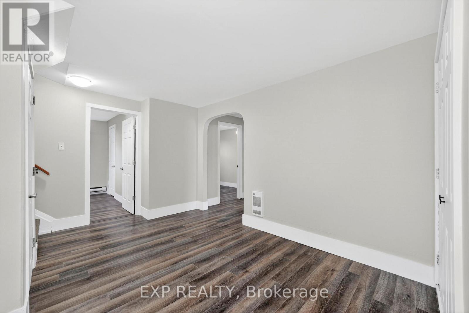 1210-1212 BEDFORD STREET - 8