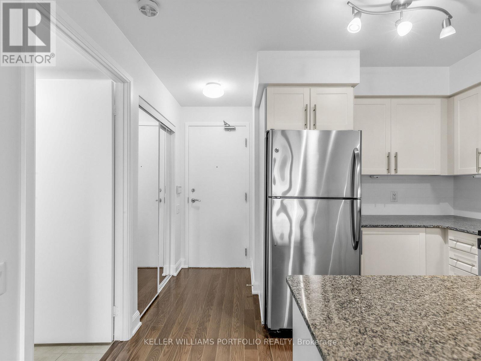 #904 2191 YONGE STREET - 5