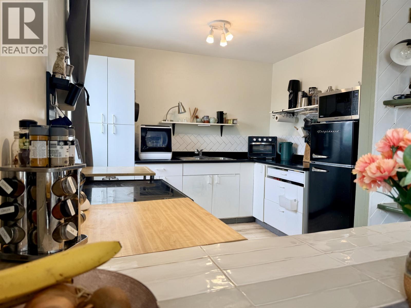 168 E 3RD AVENUE, Fort St. James
