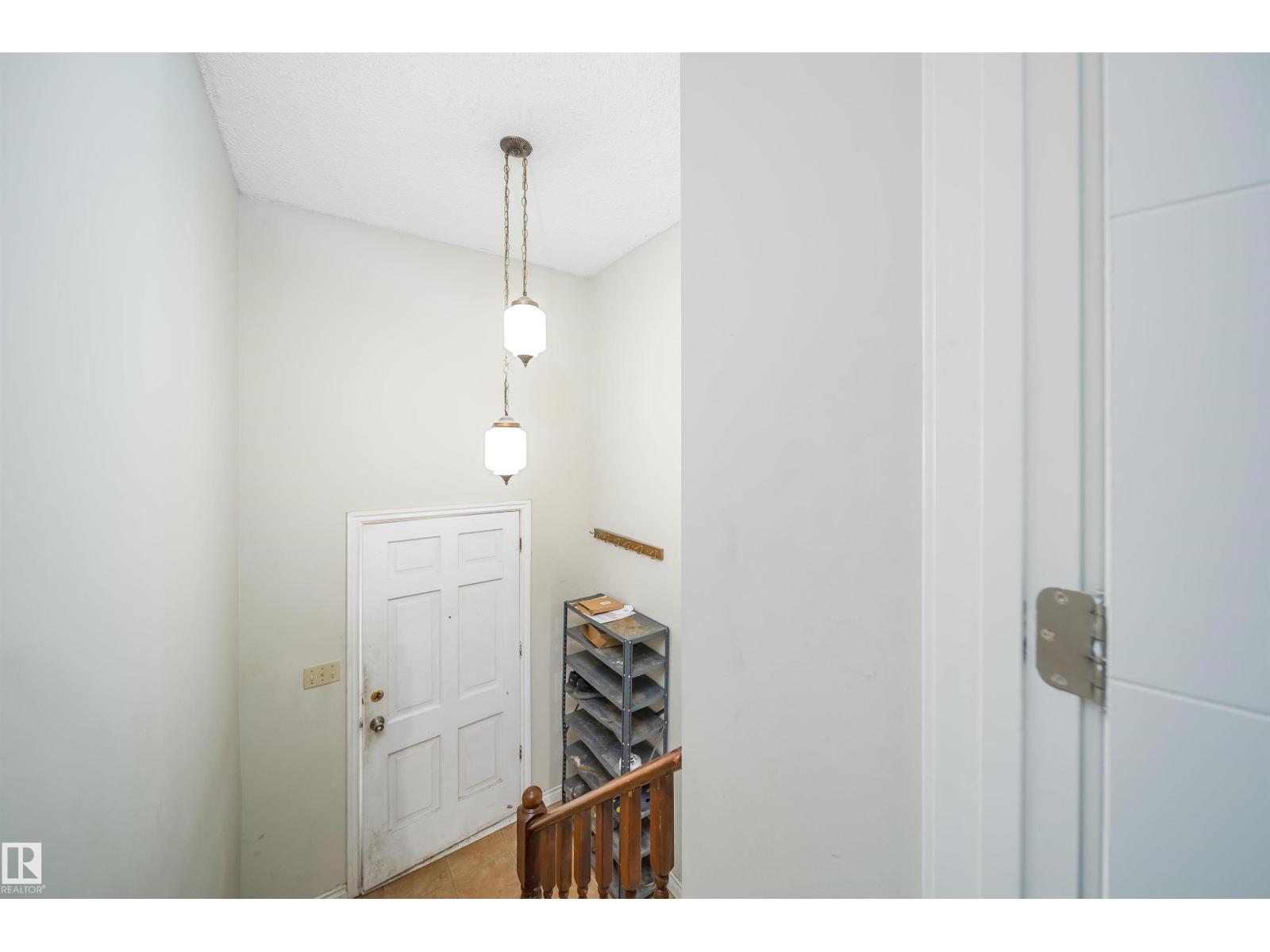 1771 37 ST NW - 12