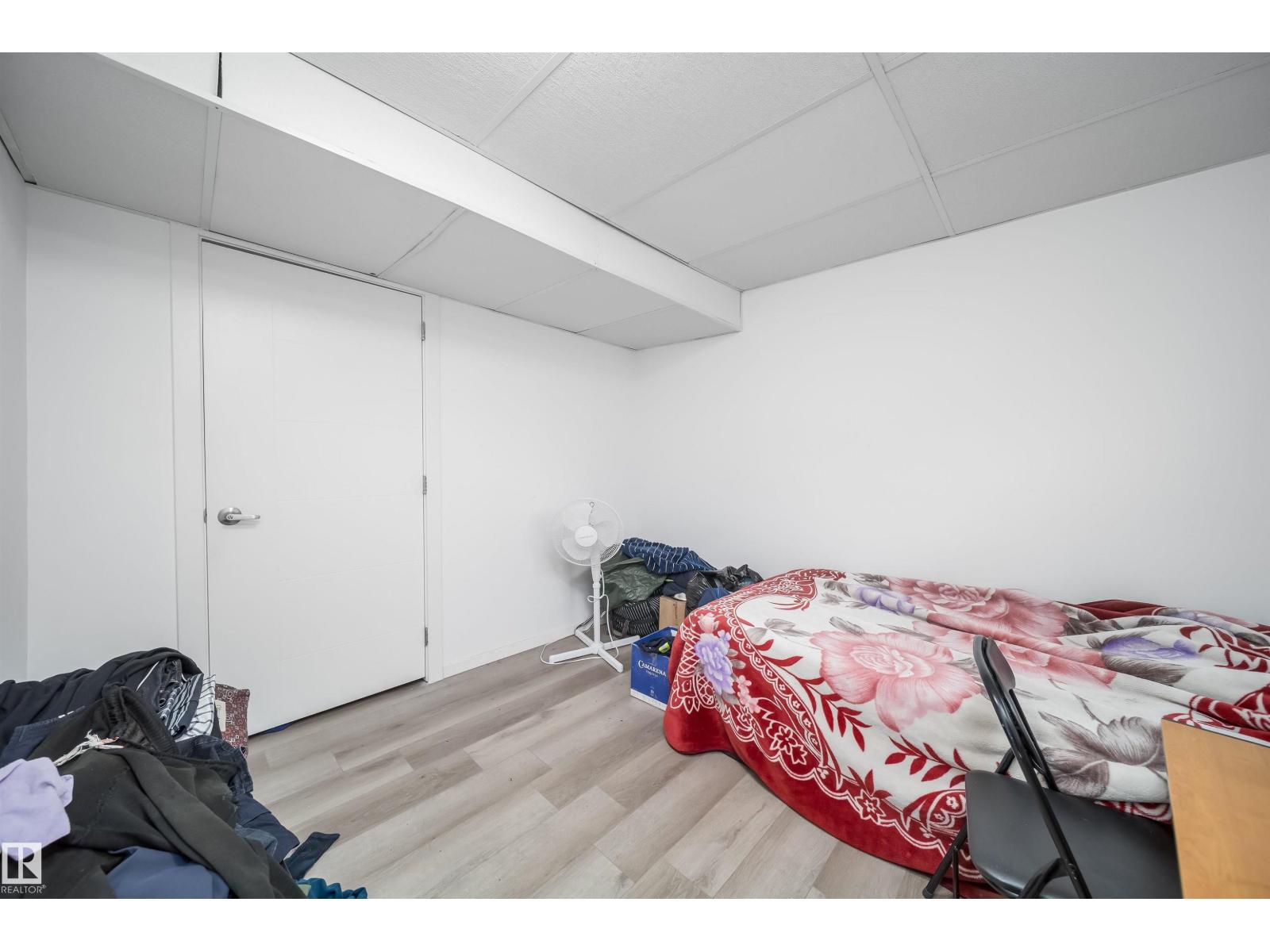 1771 37 ST NW - 35