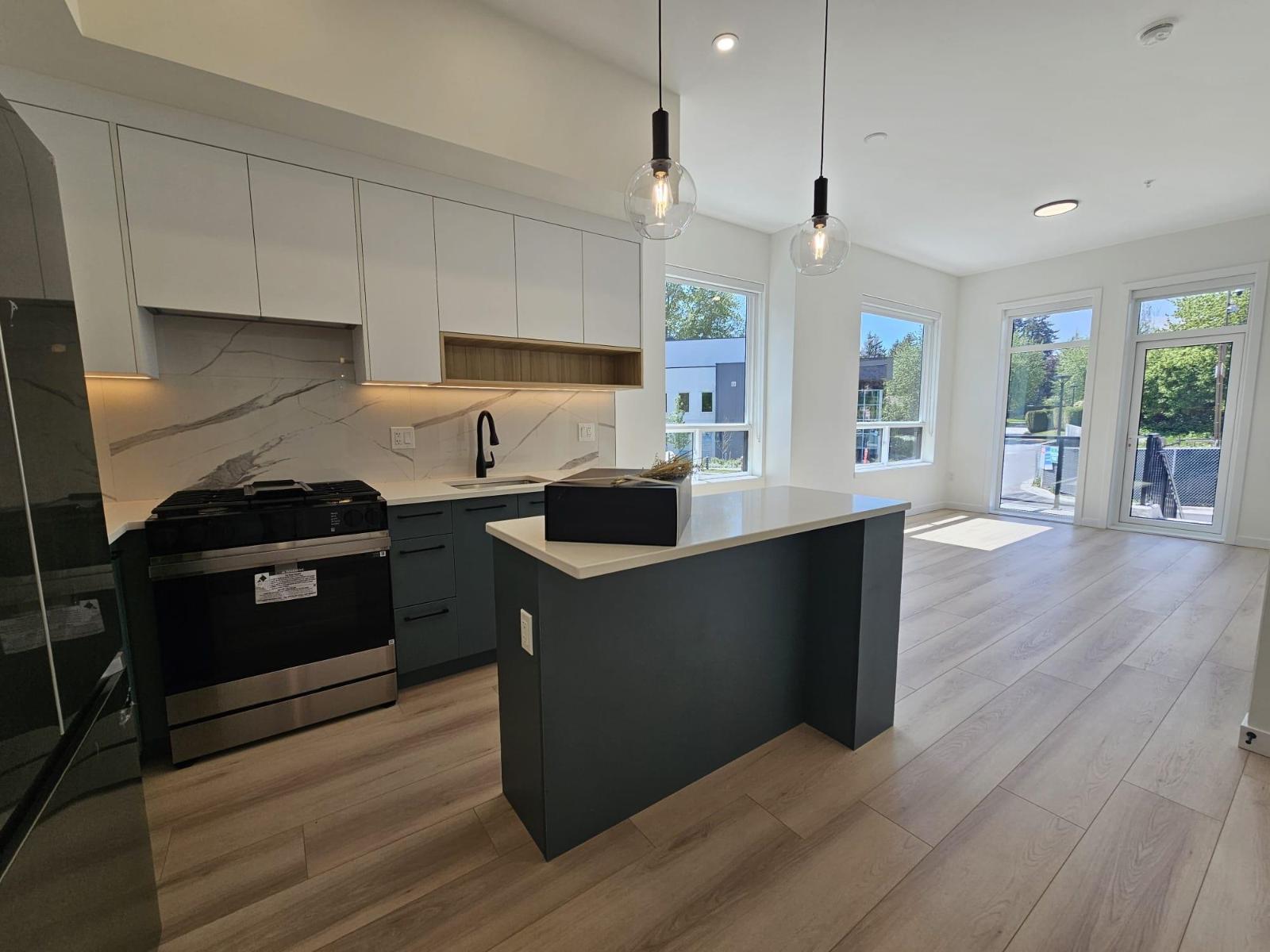 111 6220 GOOSEBERRY DRIVE, Surrey