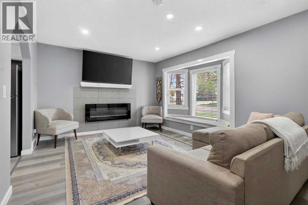 2418 27 Street SE - 17