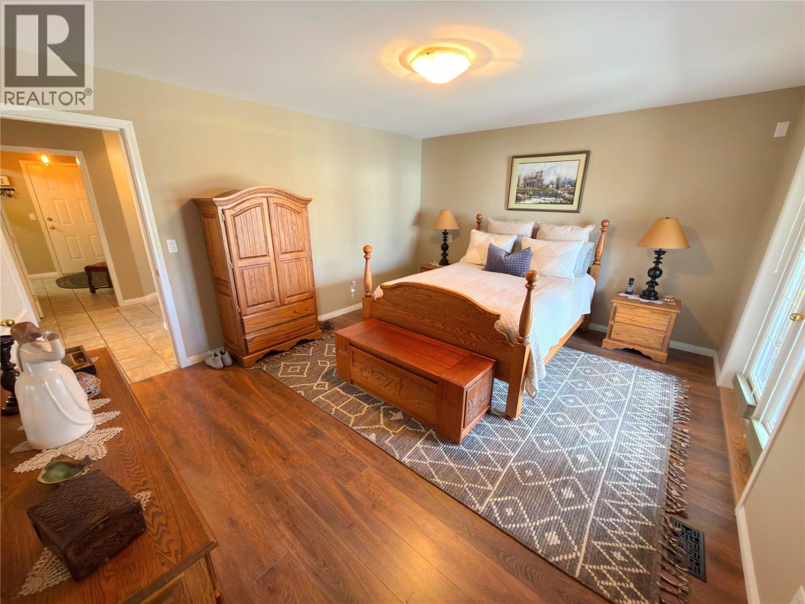 389 BILLITER Avenue - 25