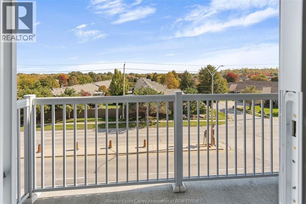 1489 BANWELL Unit# 424, Windsor, Ontario, N8P0G4 — Photo 9