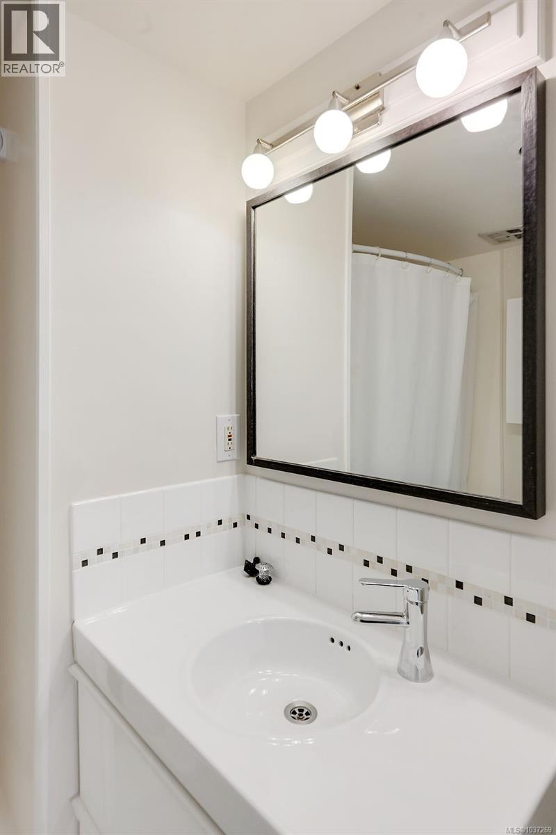 #105 1725 Cedar Hill Cross Rd - 34