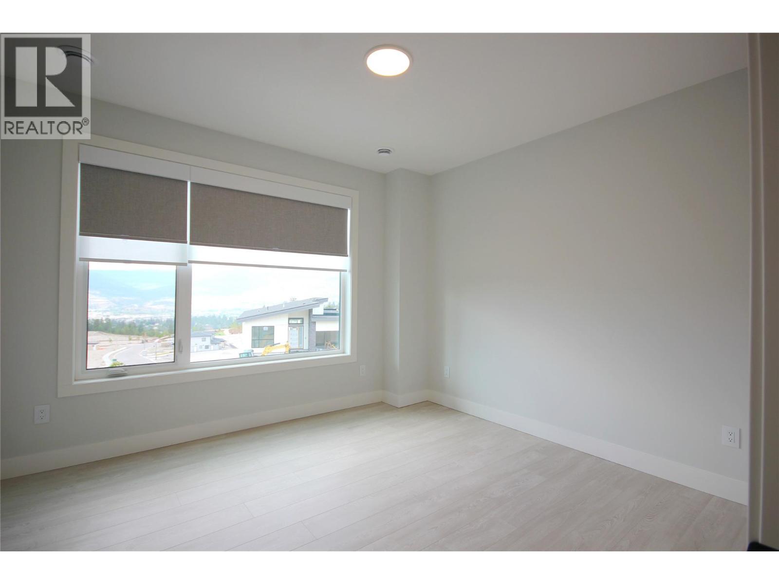 1164 ELK Street, Penticton