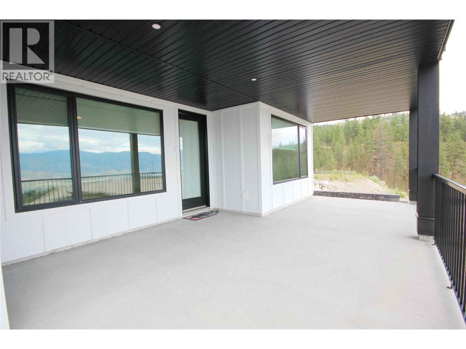 1164 ELK Street, Penticton
