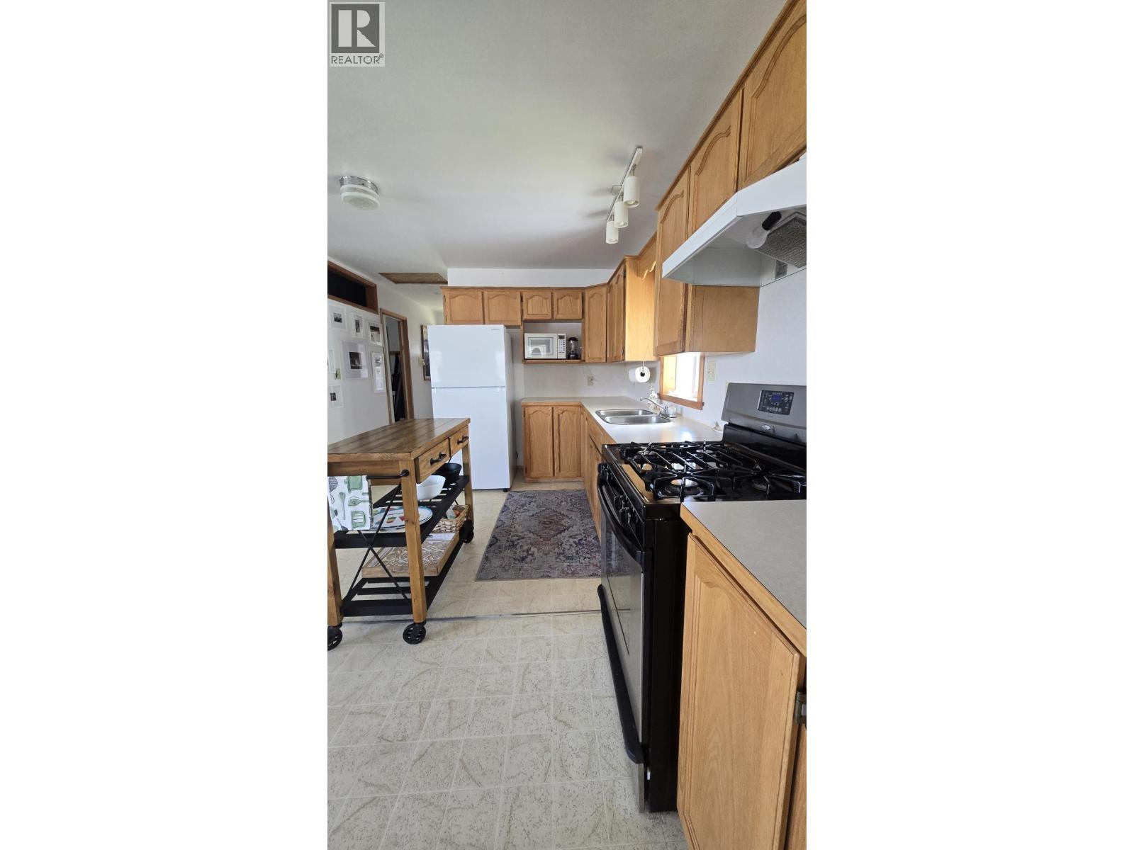 7597 NORTH POINT ROAD - 21