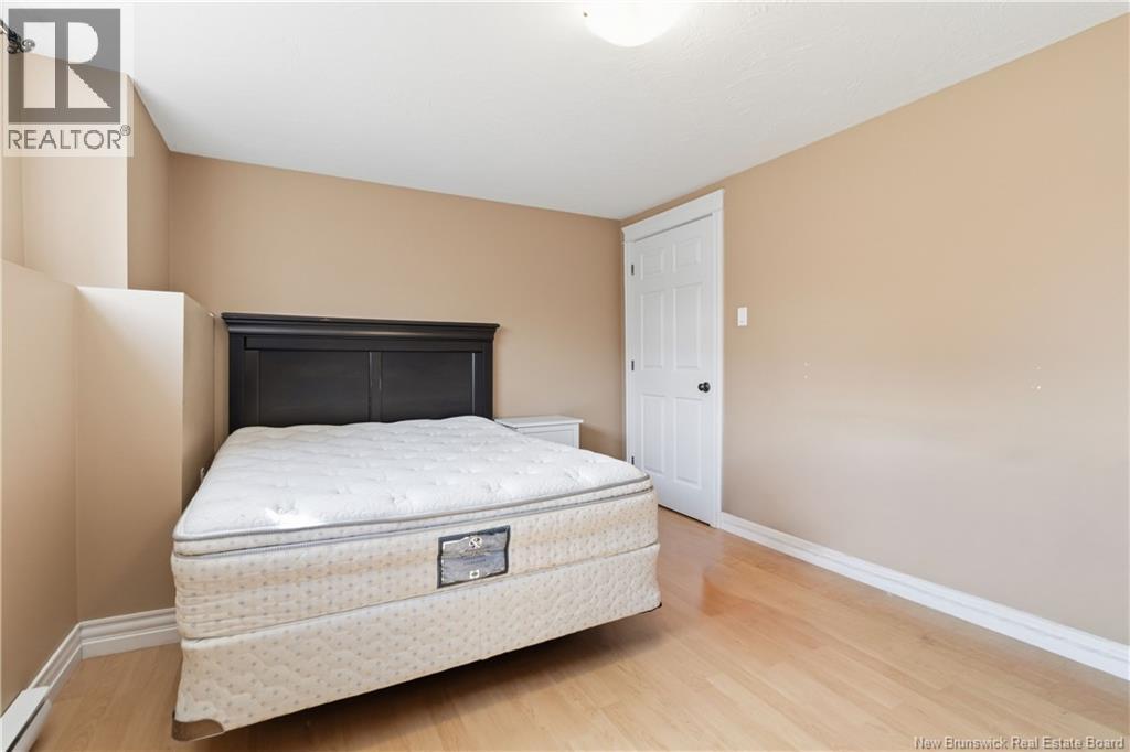 33 Aspenrose Court - 29
