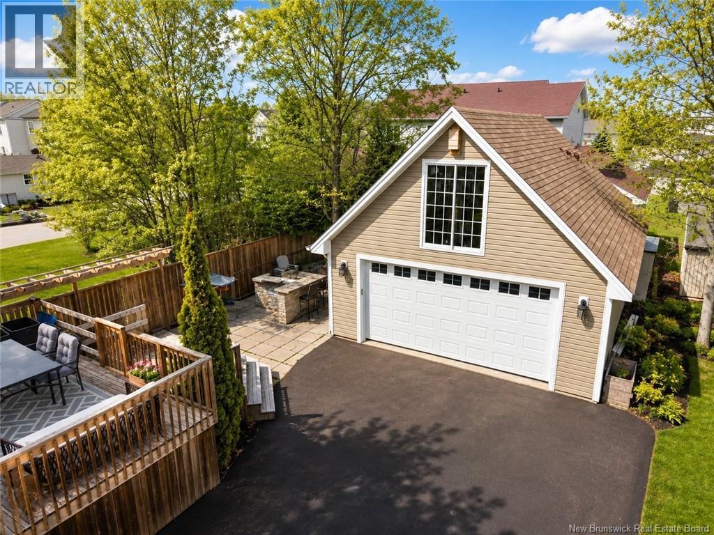 33 Aspenrose Court - Image 2