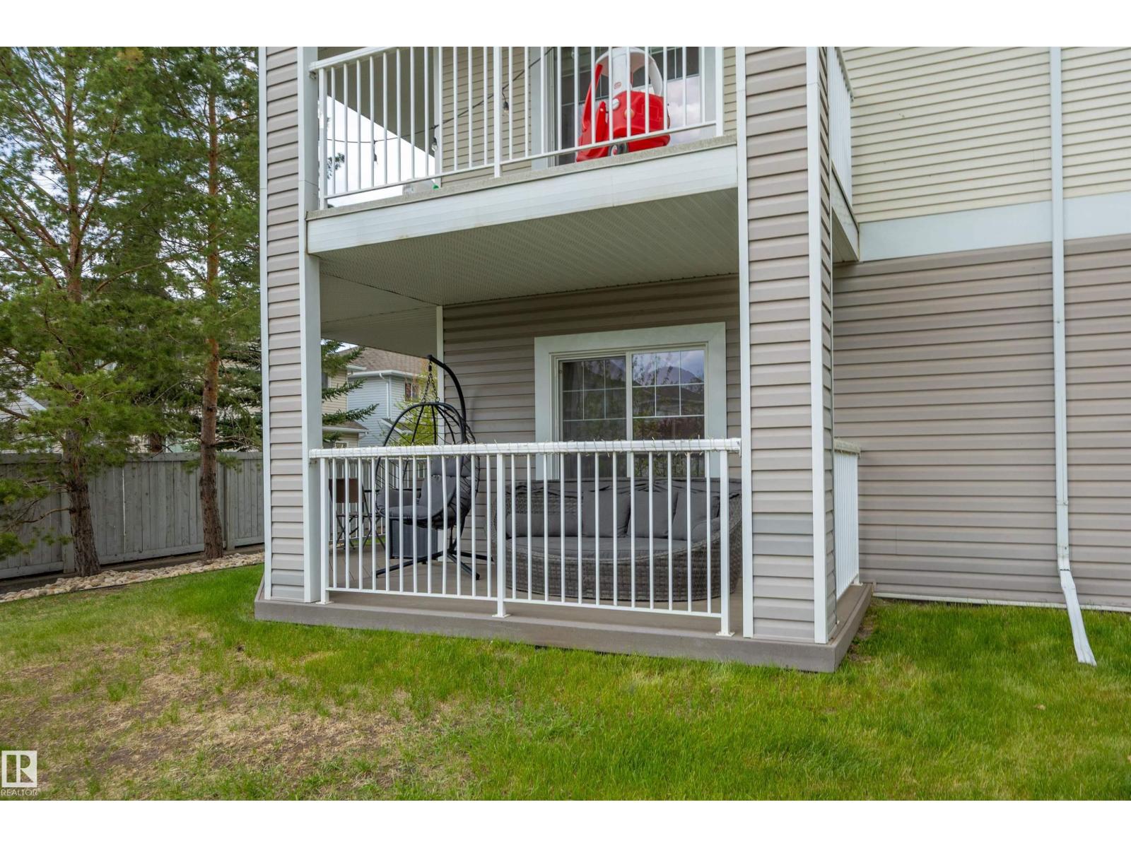 #101 4407 23 ST NW - 26