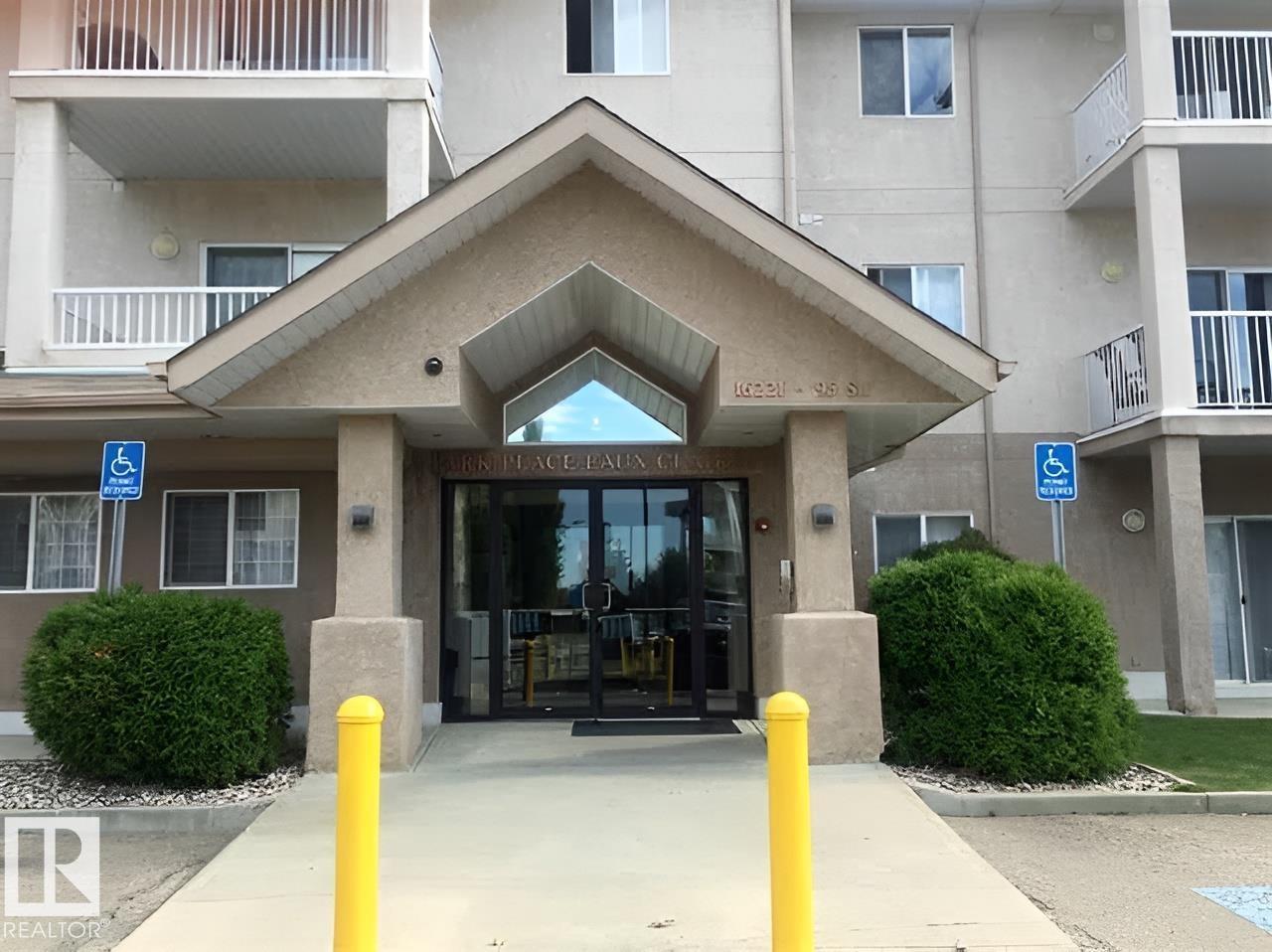 #136 16221 95 ST NW - Image 3