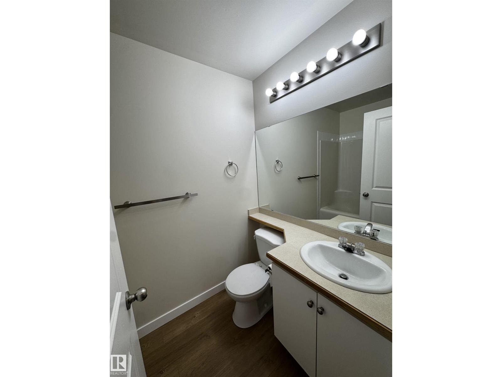 #136 16221 95 ST NW - 22