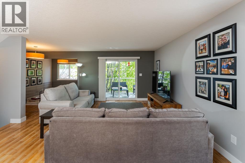 Photo 11 of 39 — 104 1693 7TH AVENUE · Prince George, BC