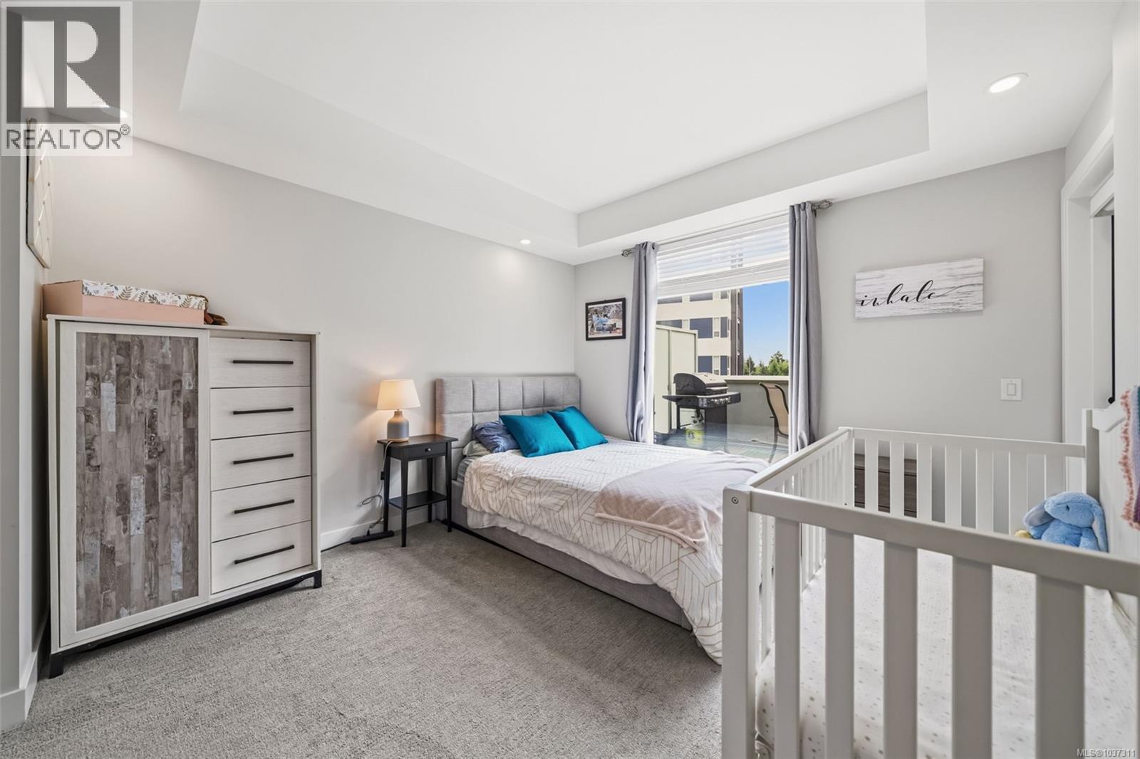 #206 950 Whirlaway Cres - 13