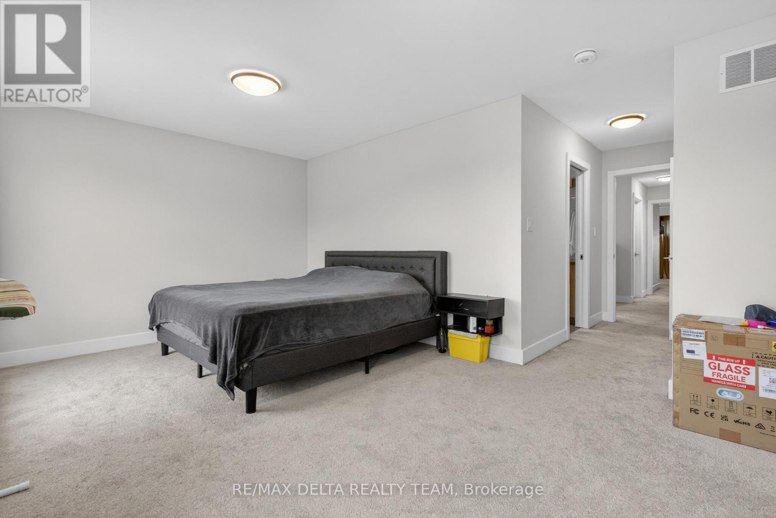 1400 MAYVIEW AVENUE - 20