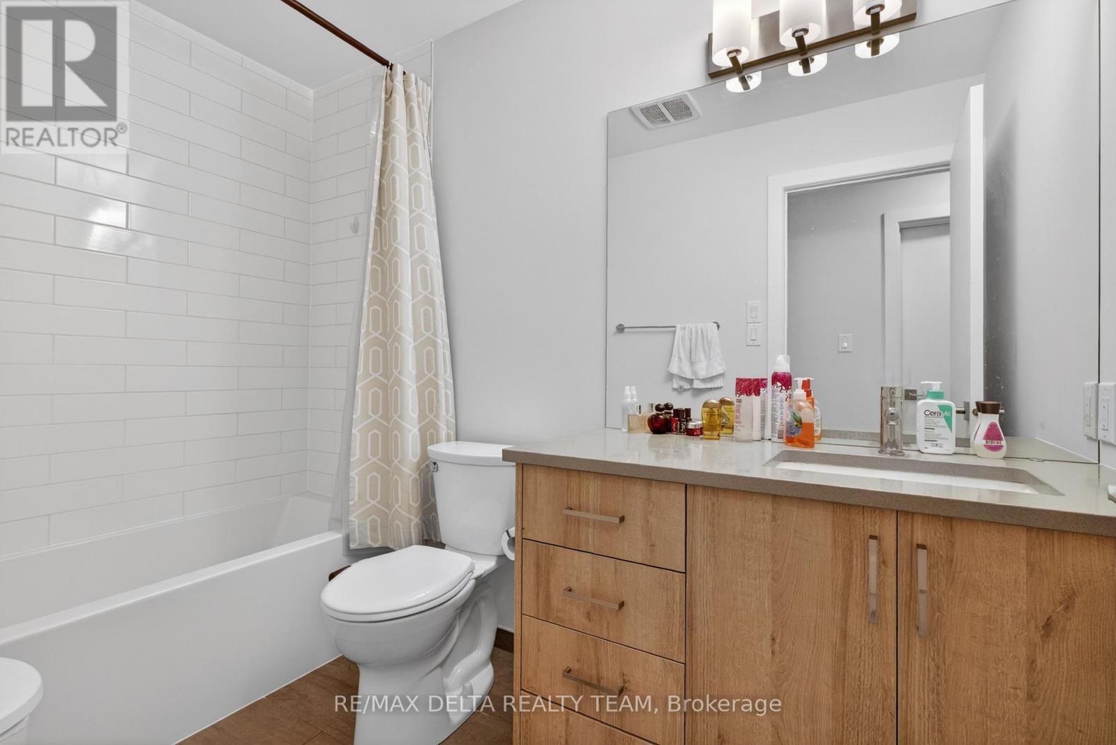 1400 MAYVIEW AVENUE - 35