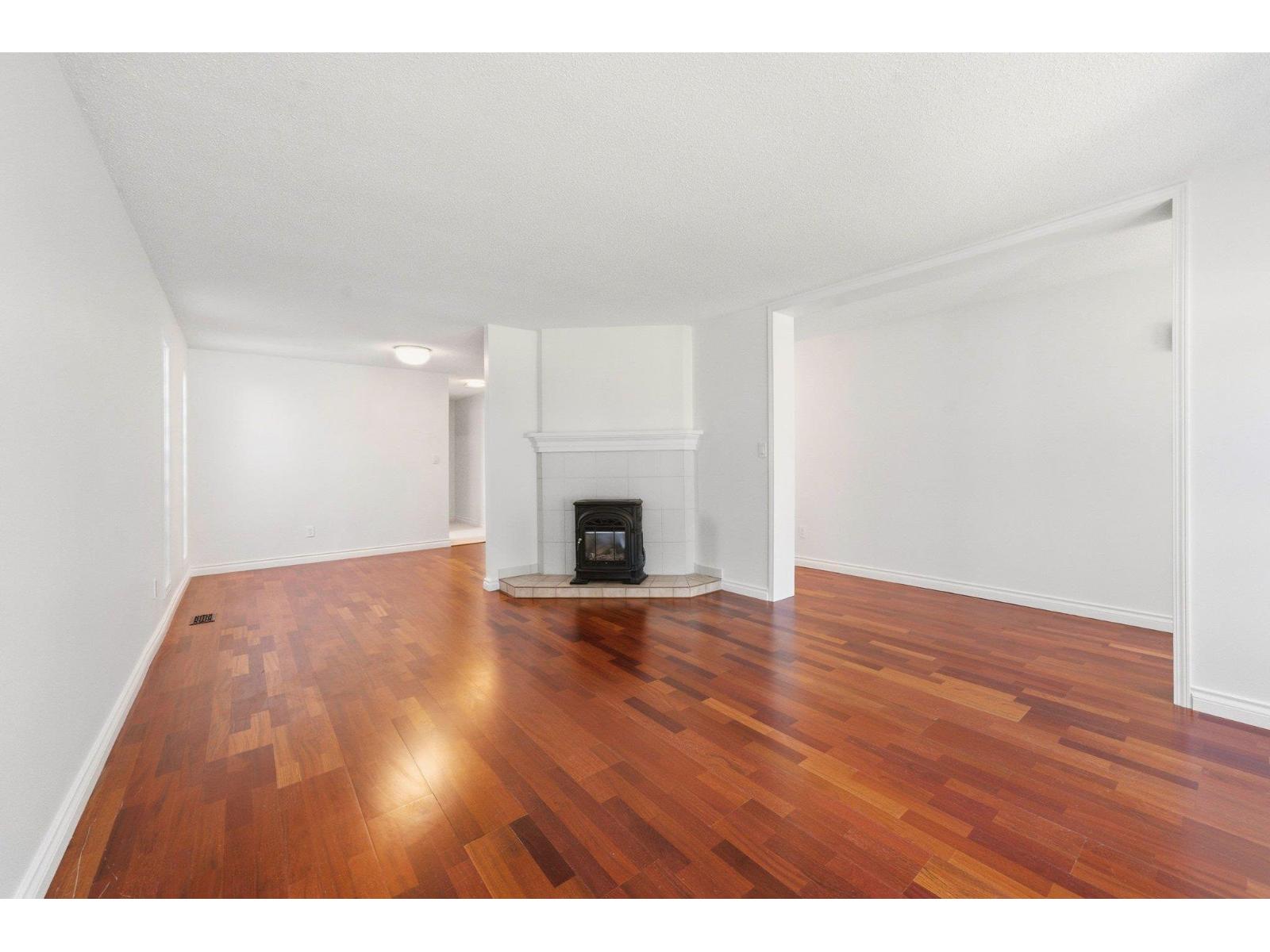72 2345 CRANLEY DRIVE, Surrey