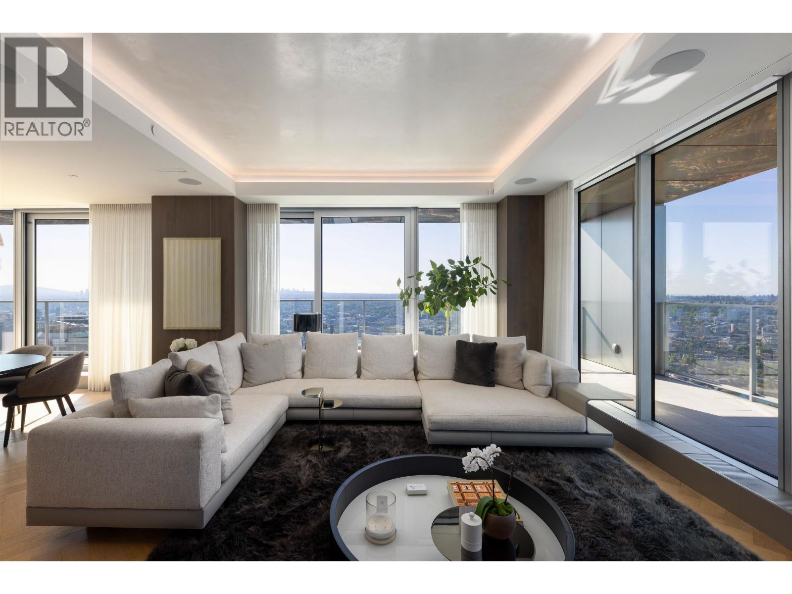 PH1 1480 HOWE STREET, Vancouver