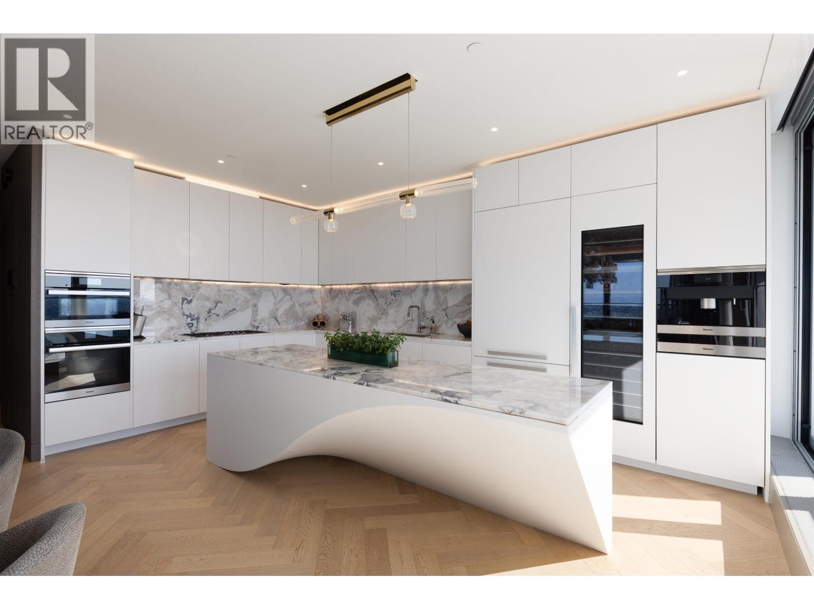 PH1 1480 HOWE STREET, Vancouver