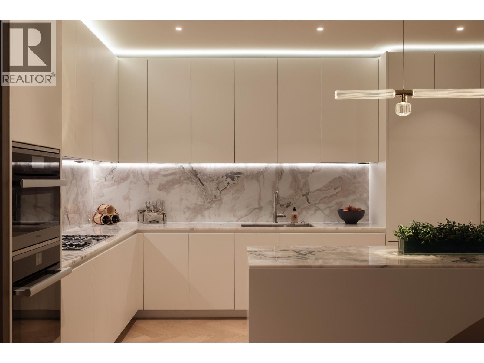 PH1 1480 HOWE STREET, Vancouver