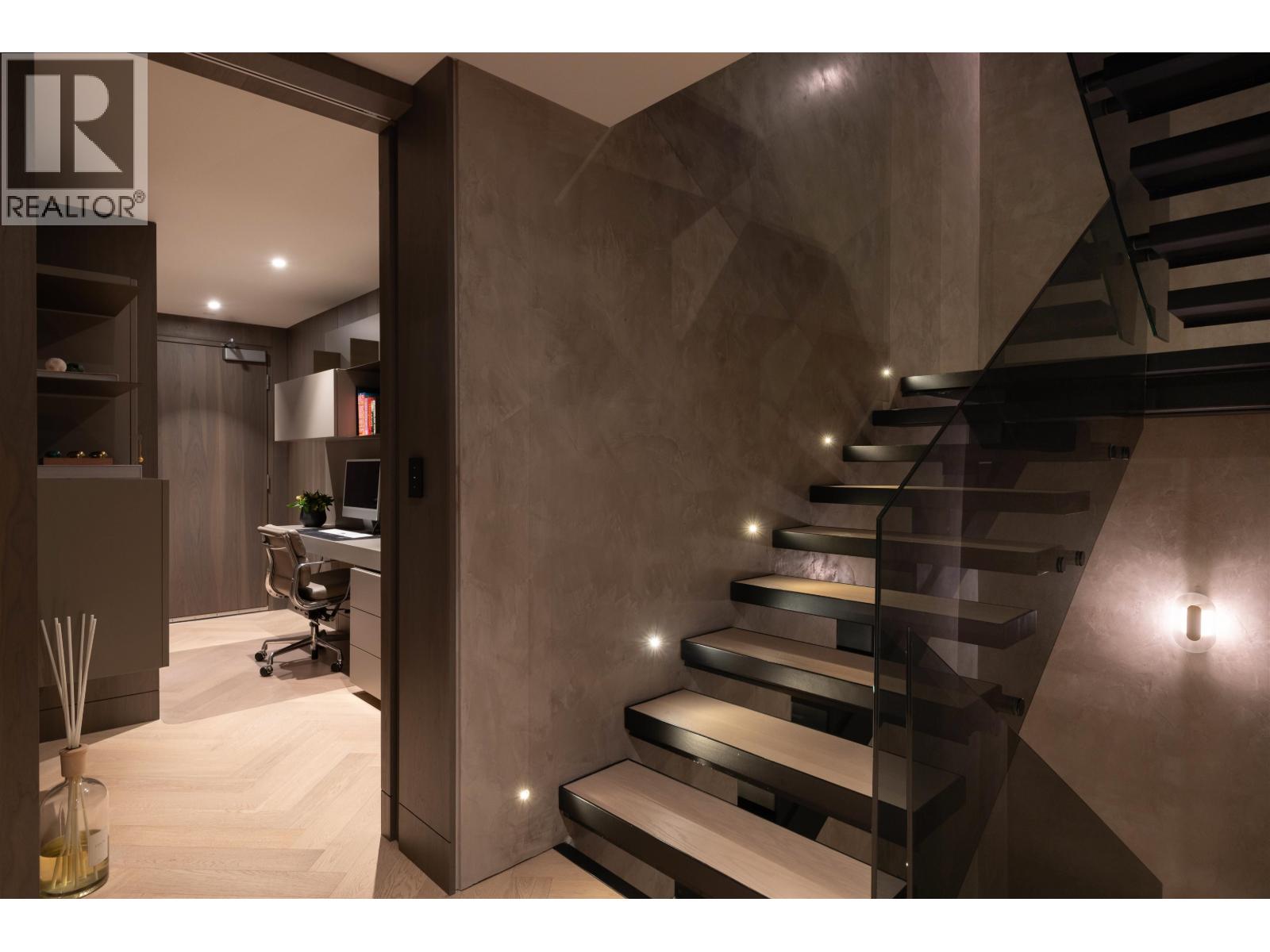 PH1 1480 HOWE STREET, Vancouver
