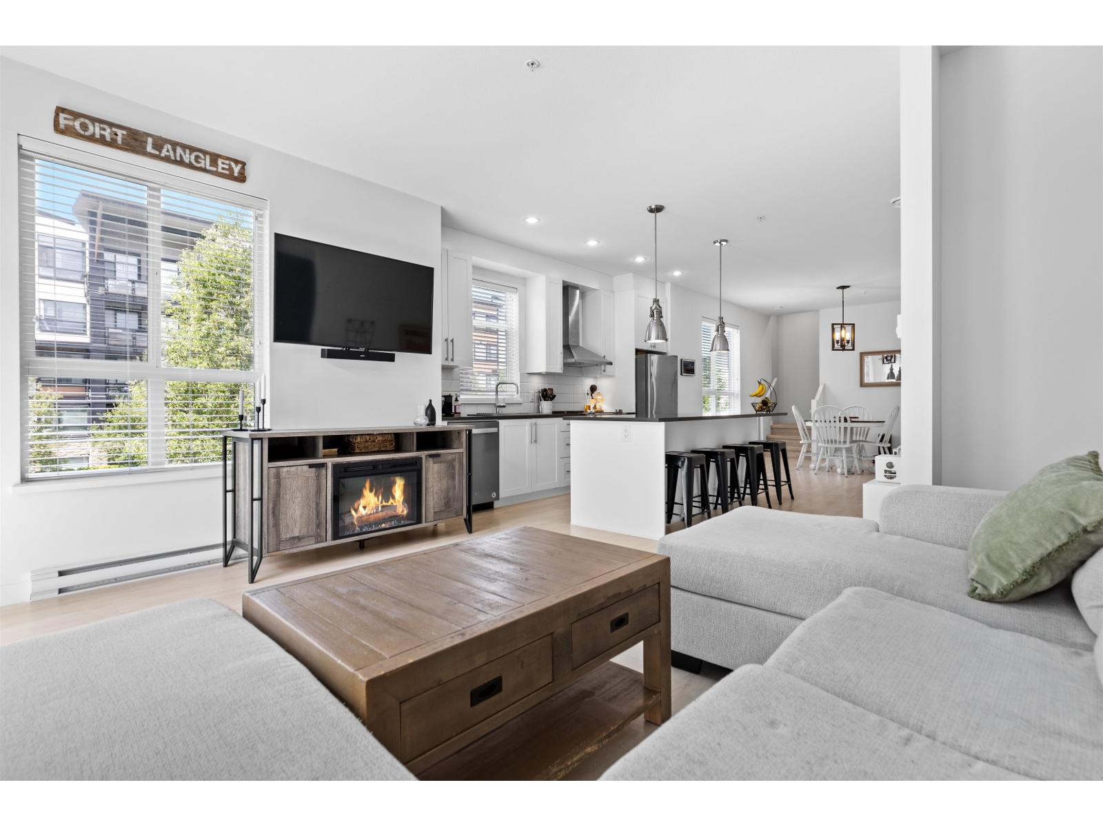 80 20857 77A AVENUE, Langley