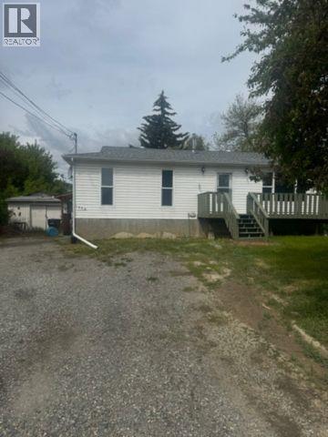1009 12th Avenue S - Image 2