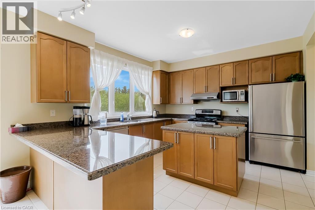 27 GLAZEBROOK Crescent - 15