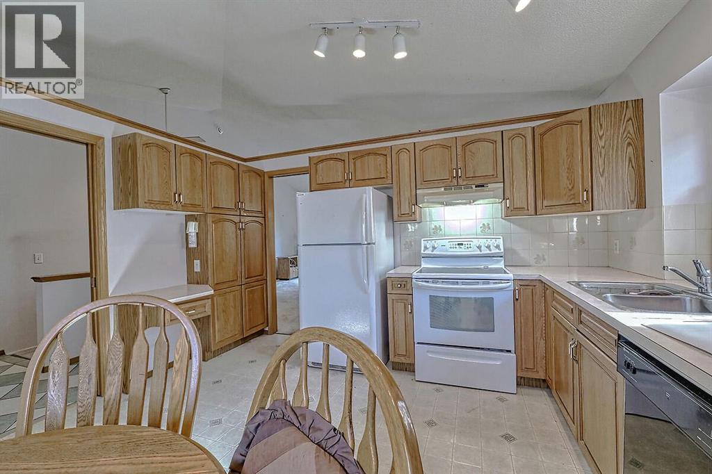 37 Edgepark Villas NW - 7